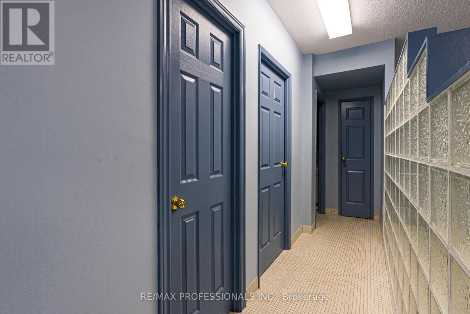 905 - 9 Bonheur Court, Brantford, Ontario  N3P 1Z5 - Photo 27 - X12536024