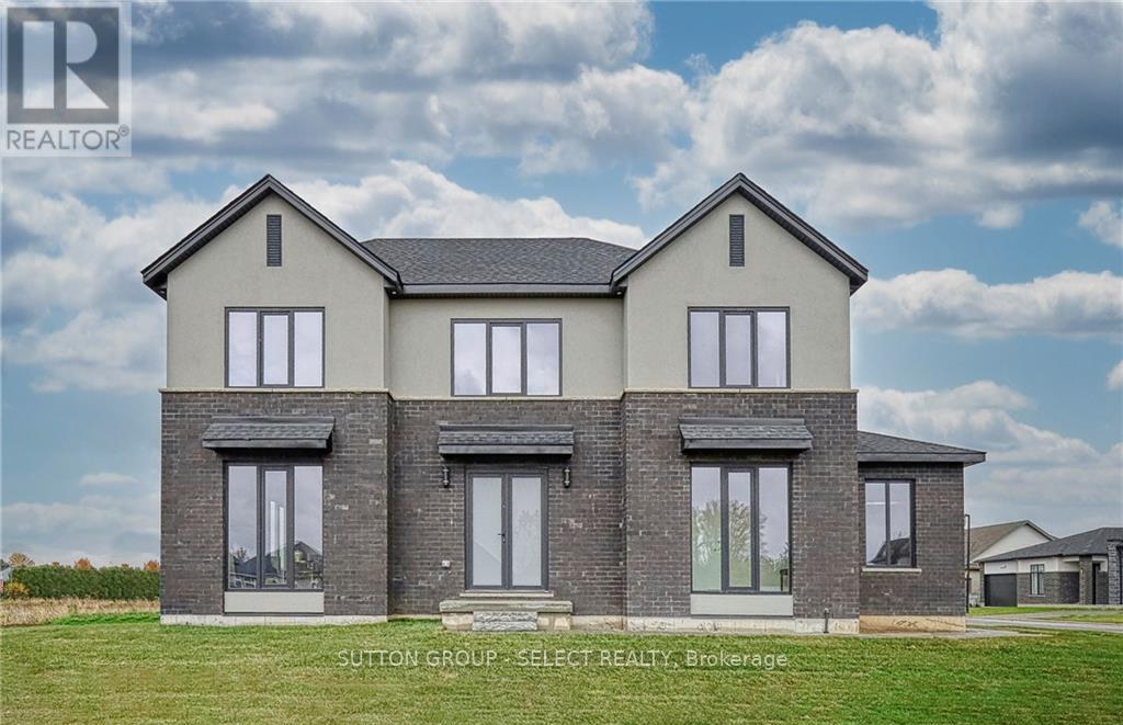 19 Alexander Circle, Strathroy-Caradoc, Ontario  N7G 0B4 - Photo 1 - X12535950
