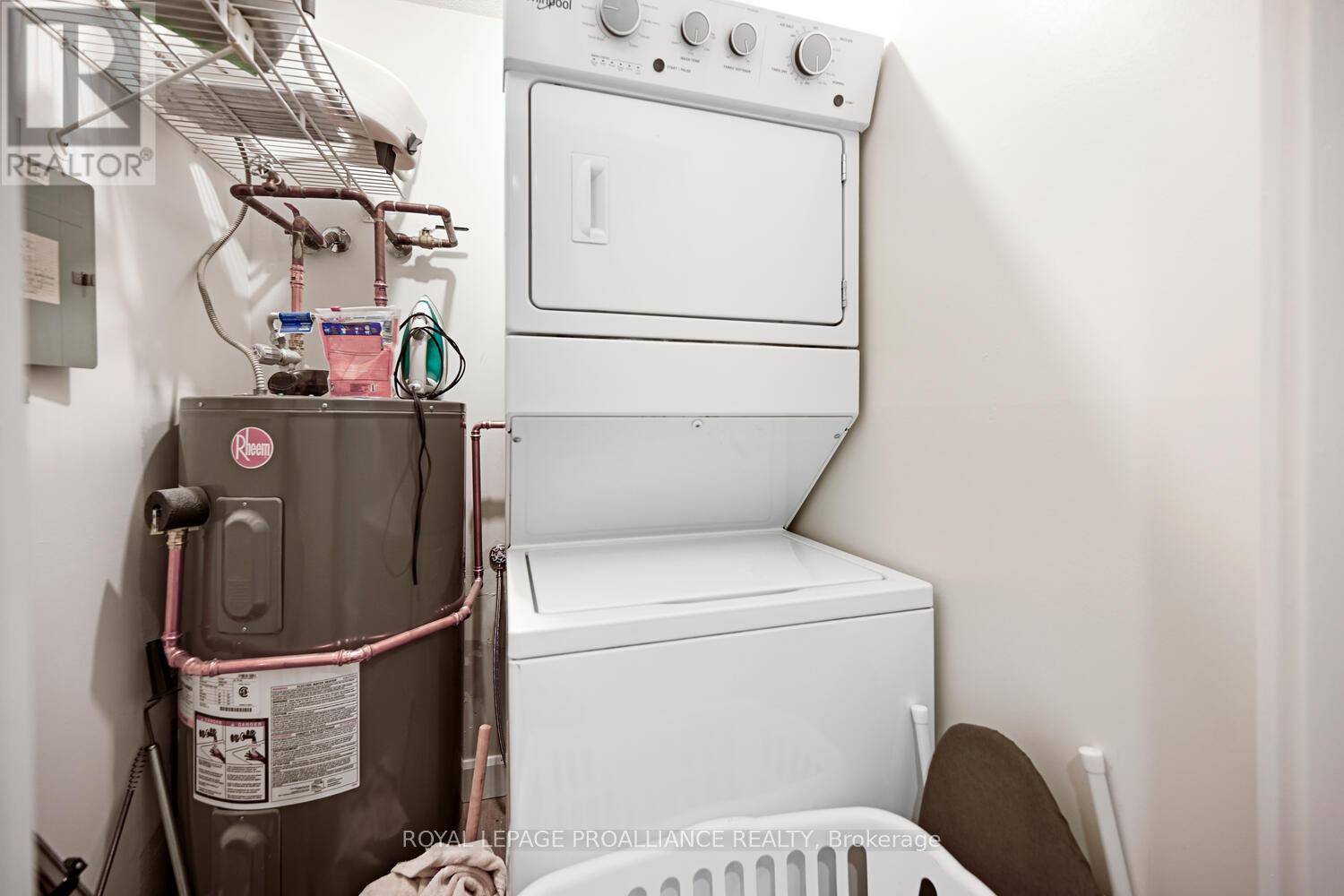 101 - 55 Water Street E, Brockville, Ontario  K6V 1A3 - Photo 25 - X12534946