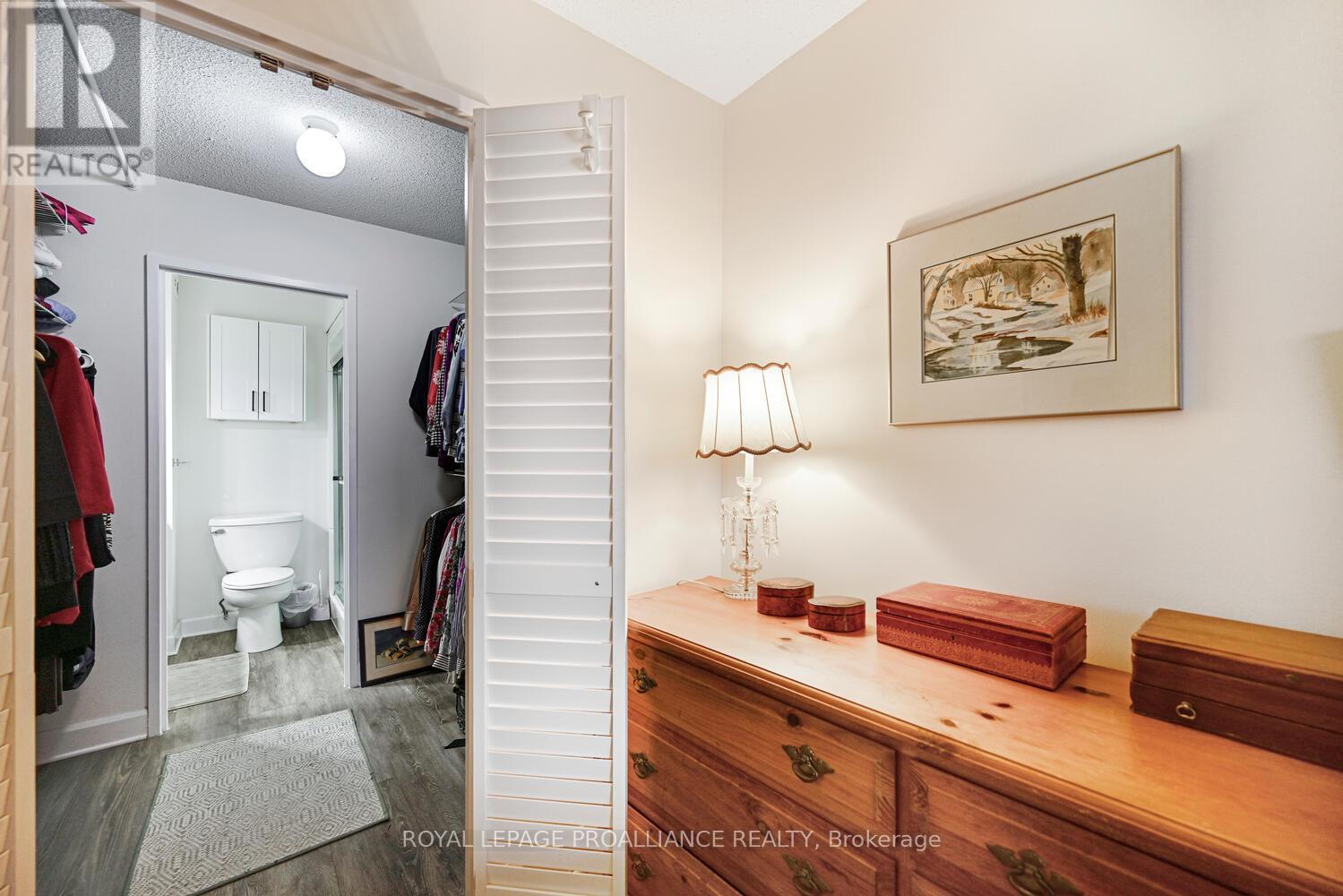 101 - 55 Water Street E, Brockville, Ontario  K6V 1A3 - Photo 30 - X12534946