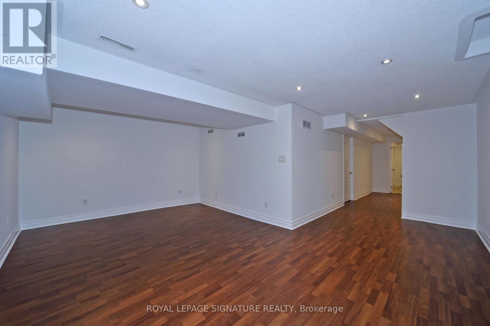 257 Deepsprings Crescent, Vaughan, Ontario  L6A 3L5 - Photo 33 - N12532560