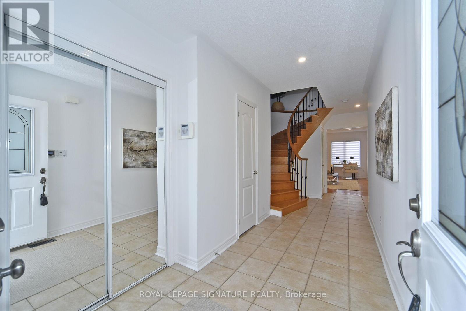 257 Deepsprings Crescent, Vaughan, Ontario  L6A 3L5 - Photo 8 - N12532560