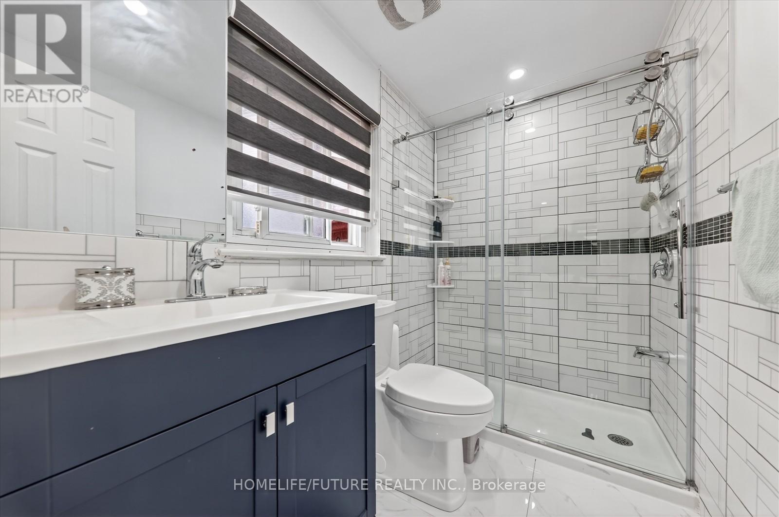 336 Bartley Bull Parkway, Brampton, Ontario L6W 2L3 - Photo 25 - W12522228