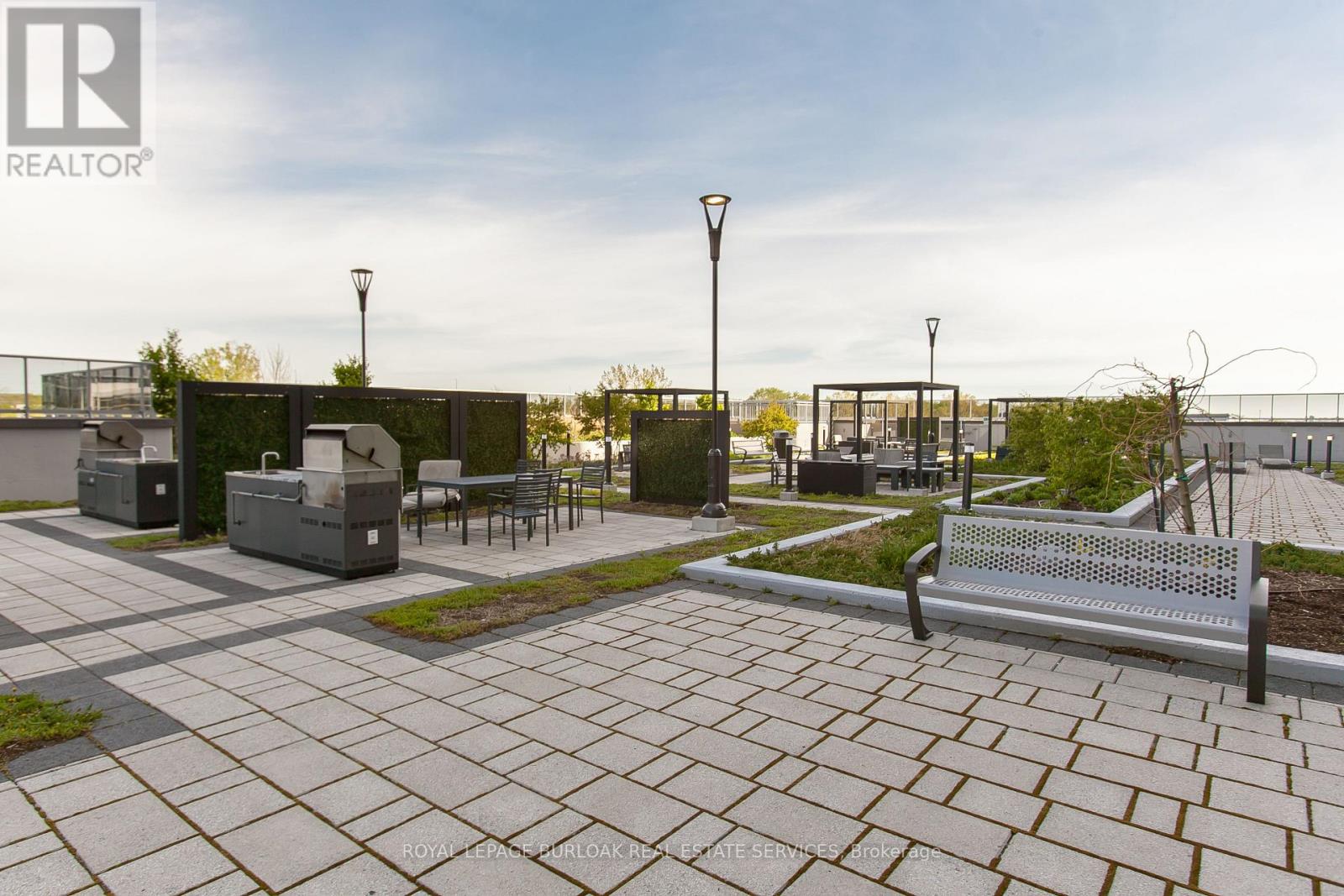 2307 - 2087 Fairview Street, Burlington, Ontario  L7R 0E5 - Photo 30 - W12524096