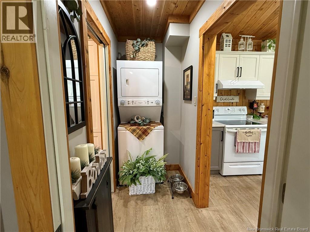 101 Coombes Road, Grand-Sault/grand Falls, New Brunswick  E7E 2P8 - Photo 24 - NB129655