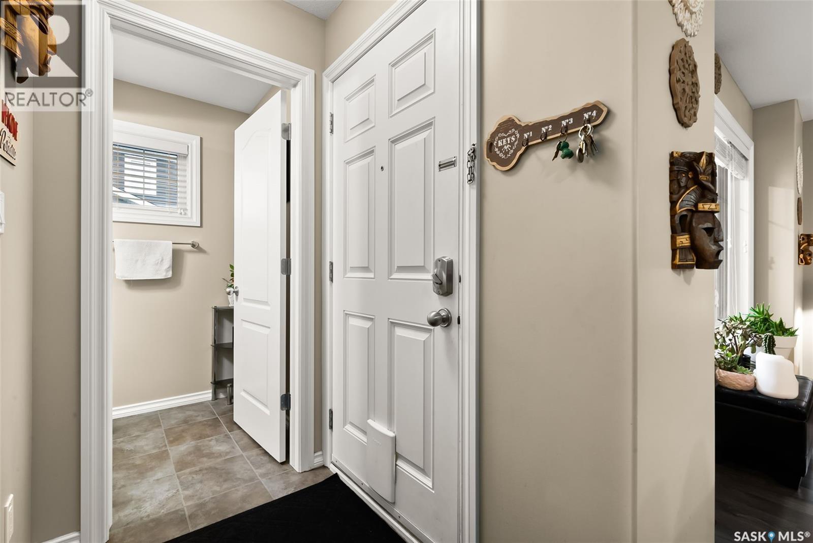 3459 Elgaard Drive, Regina, Saskatchewan  S4X 0N4 - Photo 5 - SK023870