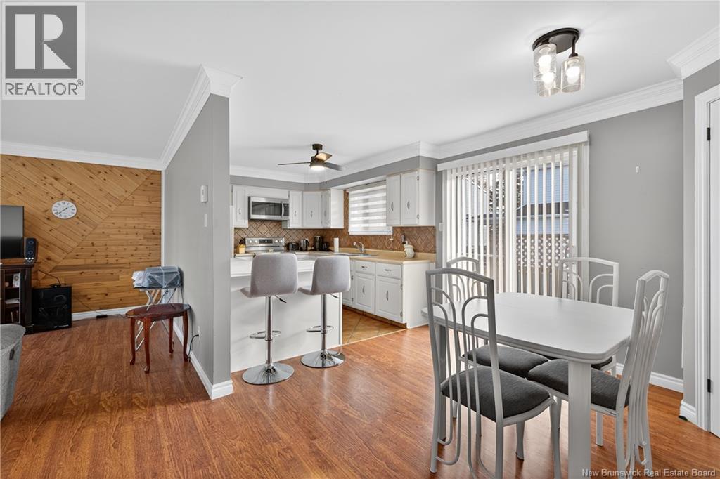595 St Simon, Bathurst, New Brunswick  E2A 3L7 - Photo 13 - NB129958