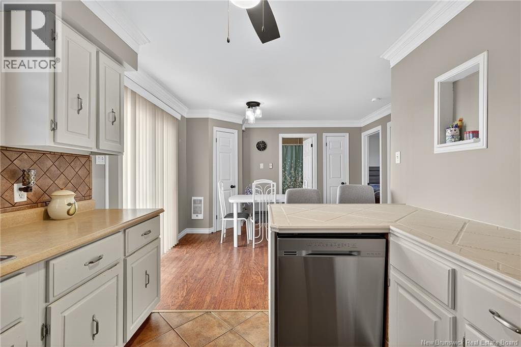 595 St Simon, Bathurst, New Brunswick  E2A 3L7 - Photo 16 - NB129958