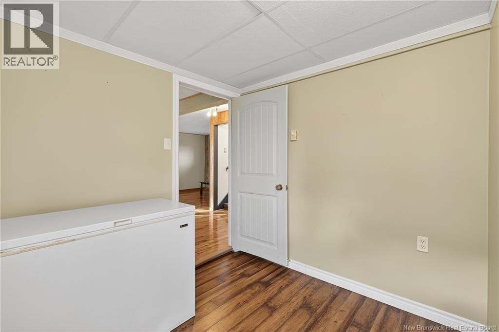 595 St Simon, Bathurst, New Brunswick  E2A 3L7 - Photo 31 - NB129958