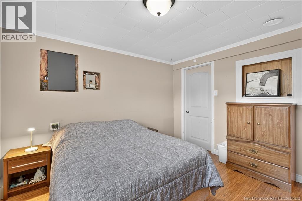 595 St Simon, Bathurst, New Brunswick  E2A 3L7 - Photo 33 - NB129958