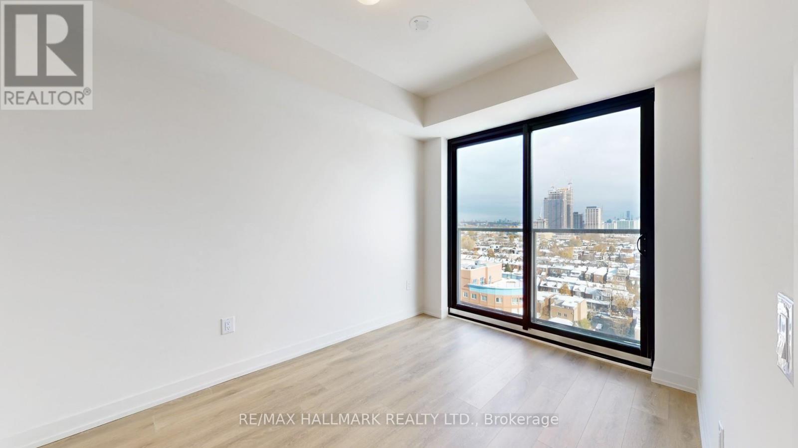 1221 - 181 Sterling Road, Toronto, Ontario  M6R 0B2 - Photo 17 - C12536046