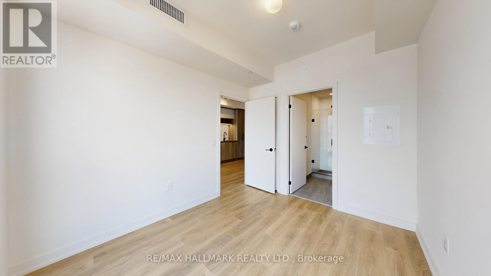 1221 - 181 Sterling Road, Toronto, Ontario  M6R 0B2 - Photo 19 - C12536046