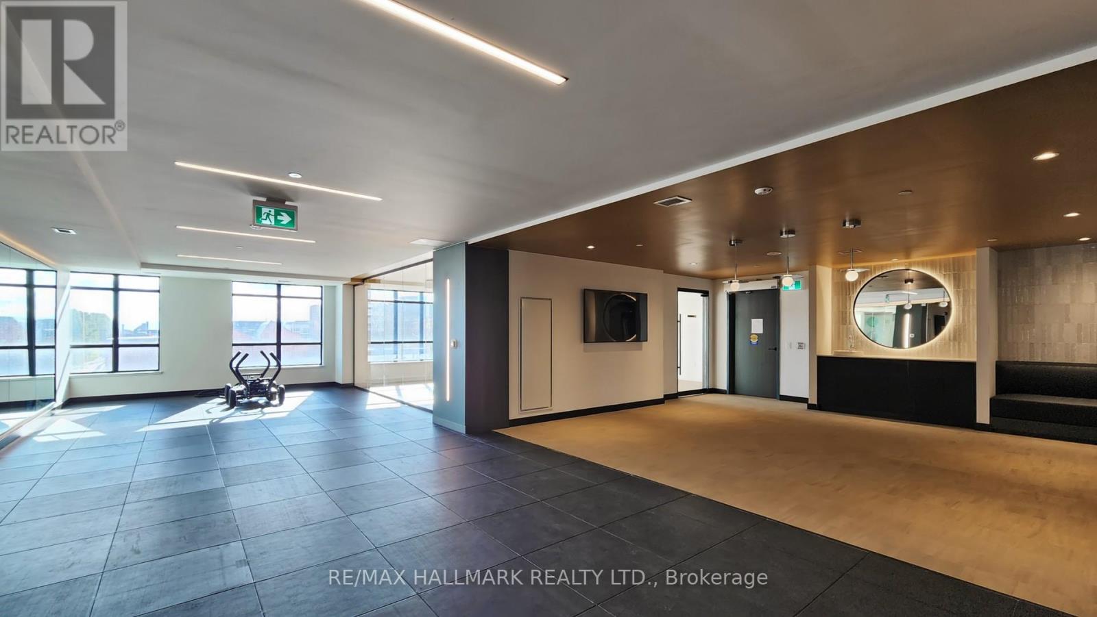 1221 - 181 Sterling Road, Toronto, Ontario  M6R 0B2 - Photo 31 - C12536046