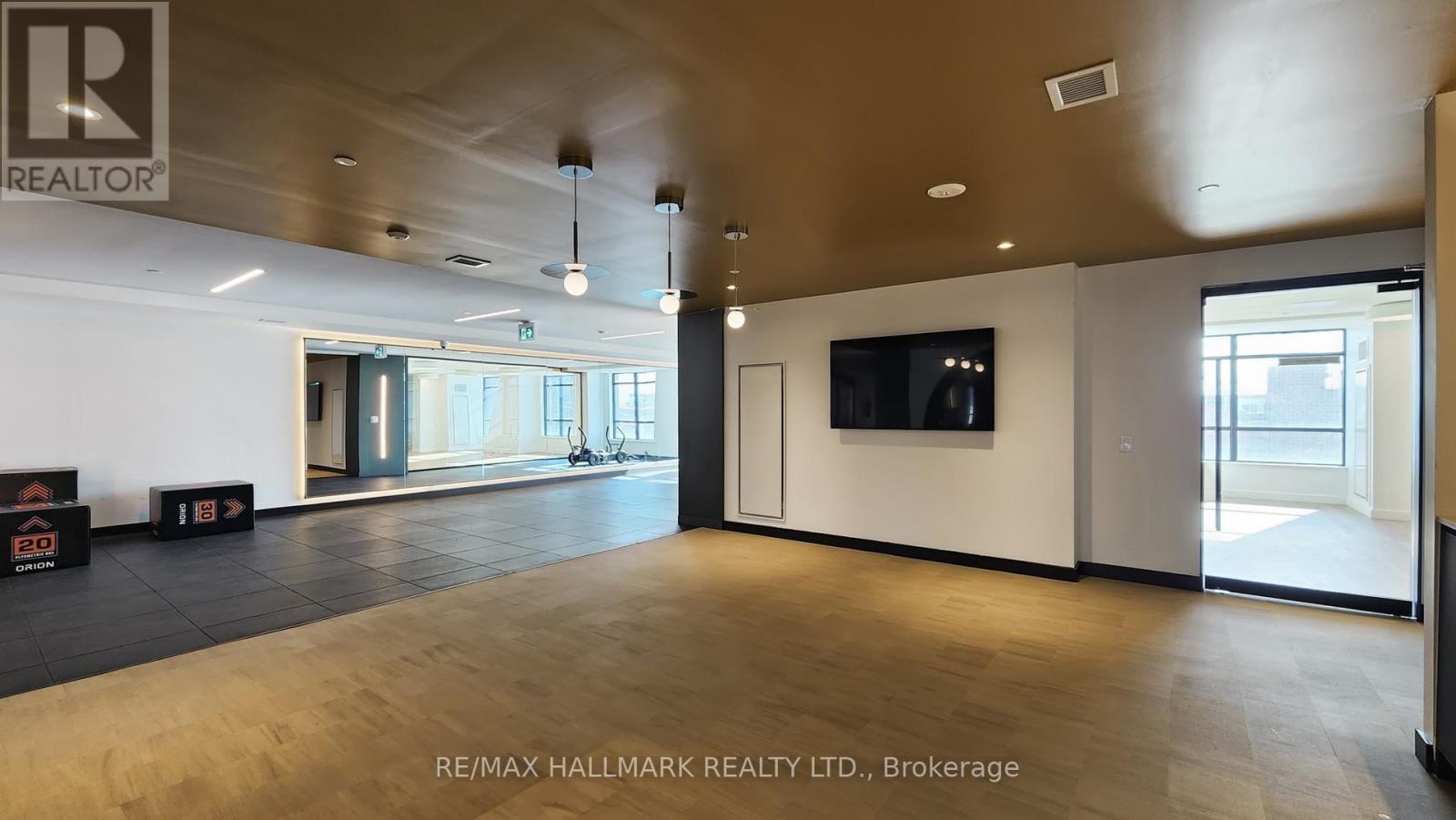 1221 - 181 Sterling Road, Toronto, Ontario  M6R 0B2 - Photo 34 - C12536046