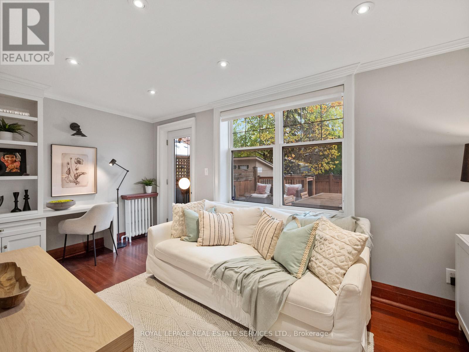 248 Tyrrel Avenue, Toronto, Ontario  M6G 2H1 - Photo 13 - C12536054