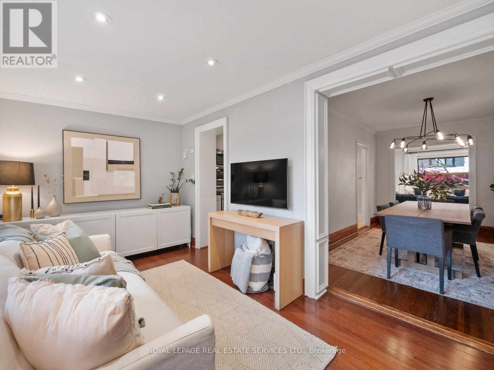 248 Tyrrel Avenue, Toronto, Ontario  M6G 2H1 - Photo 16 - C12536054