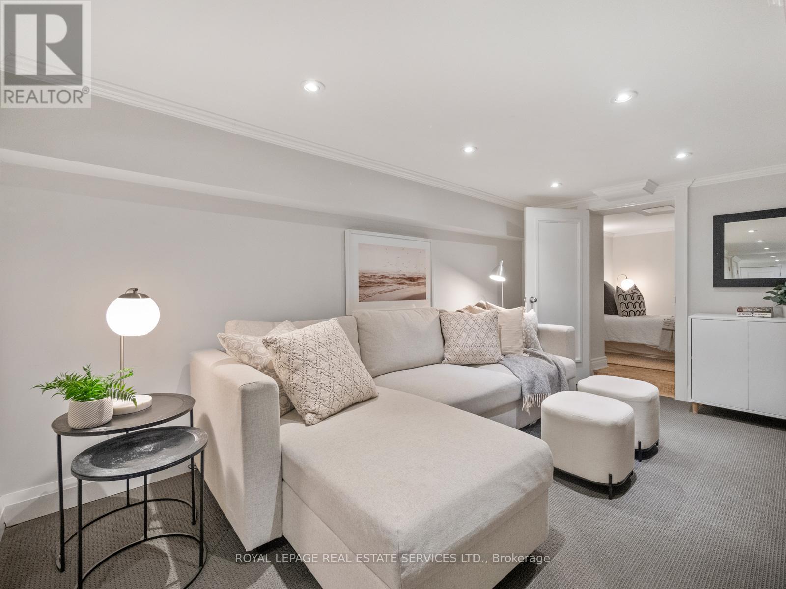 248 Tyrrel Avenue, Toronto, Ontario  M6G 2H1 - Photo 30 - C12536054