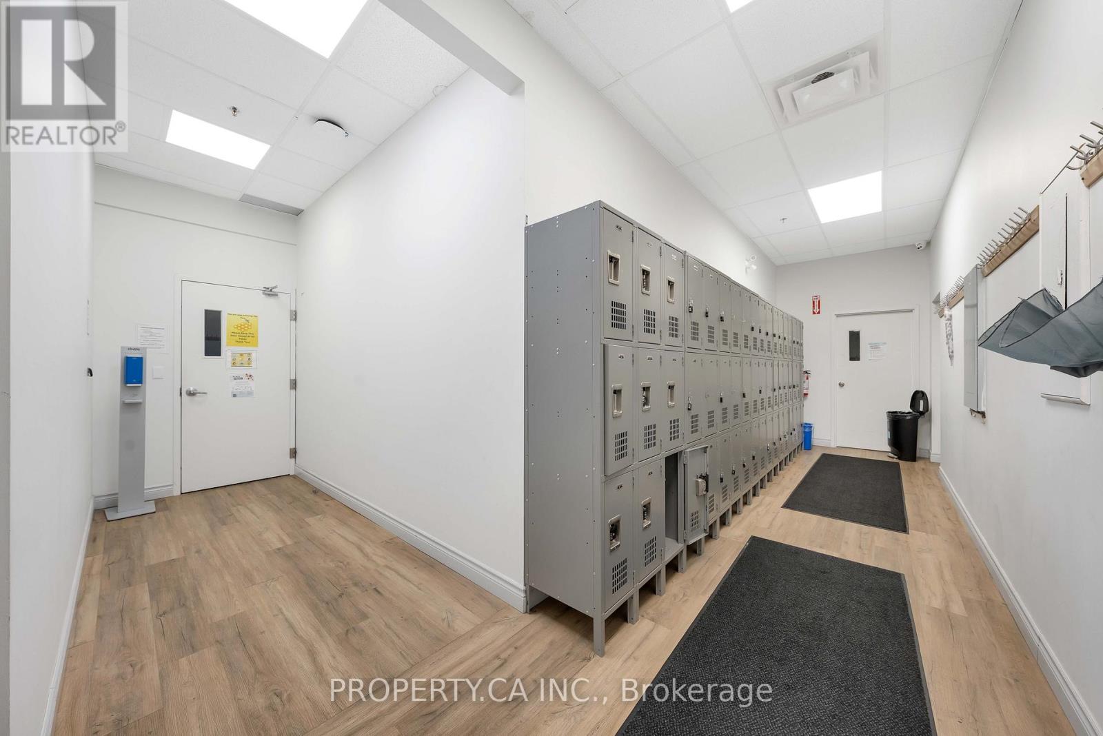 2 - 30 Lesmill Road, Toronto, Ontario  M3B 2T5 - Photo 20 - C12536056