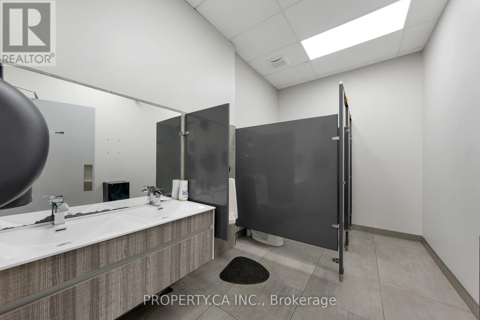 2 - 30 Lesmill Road, Toronto, Ontario  M3B 2T5 - Photo 21 - C12536056