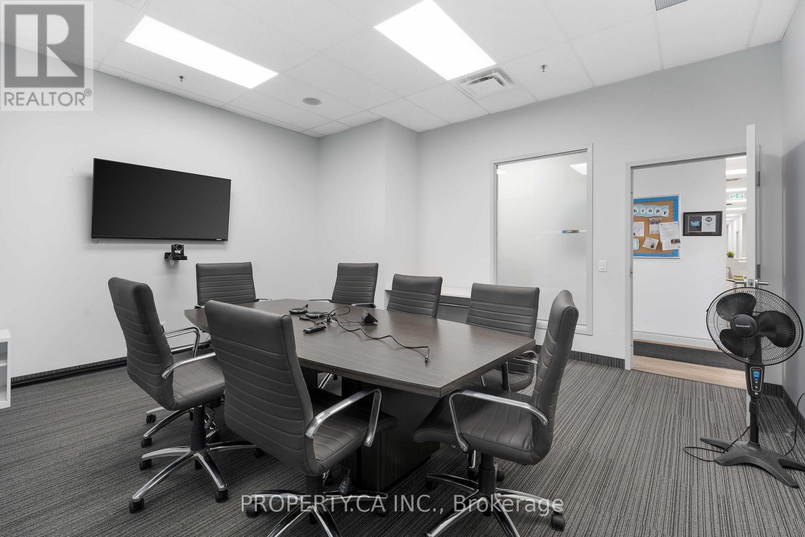 2 - 30 Lesmill Road, Toronto, Ontario  M3B 2T5 - Photo 6 - C12536056