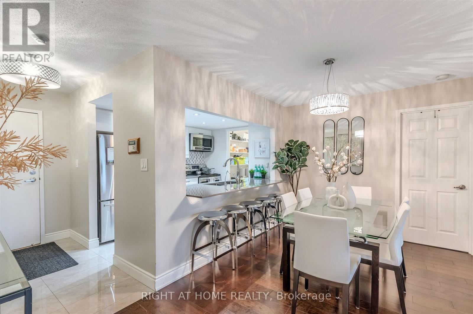 2007 - 5 Concorde Place, Toronto, Ontario  M3C 3M8 - Photo 10 - C12536072