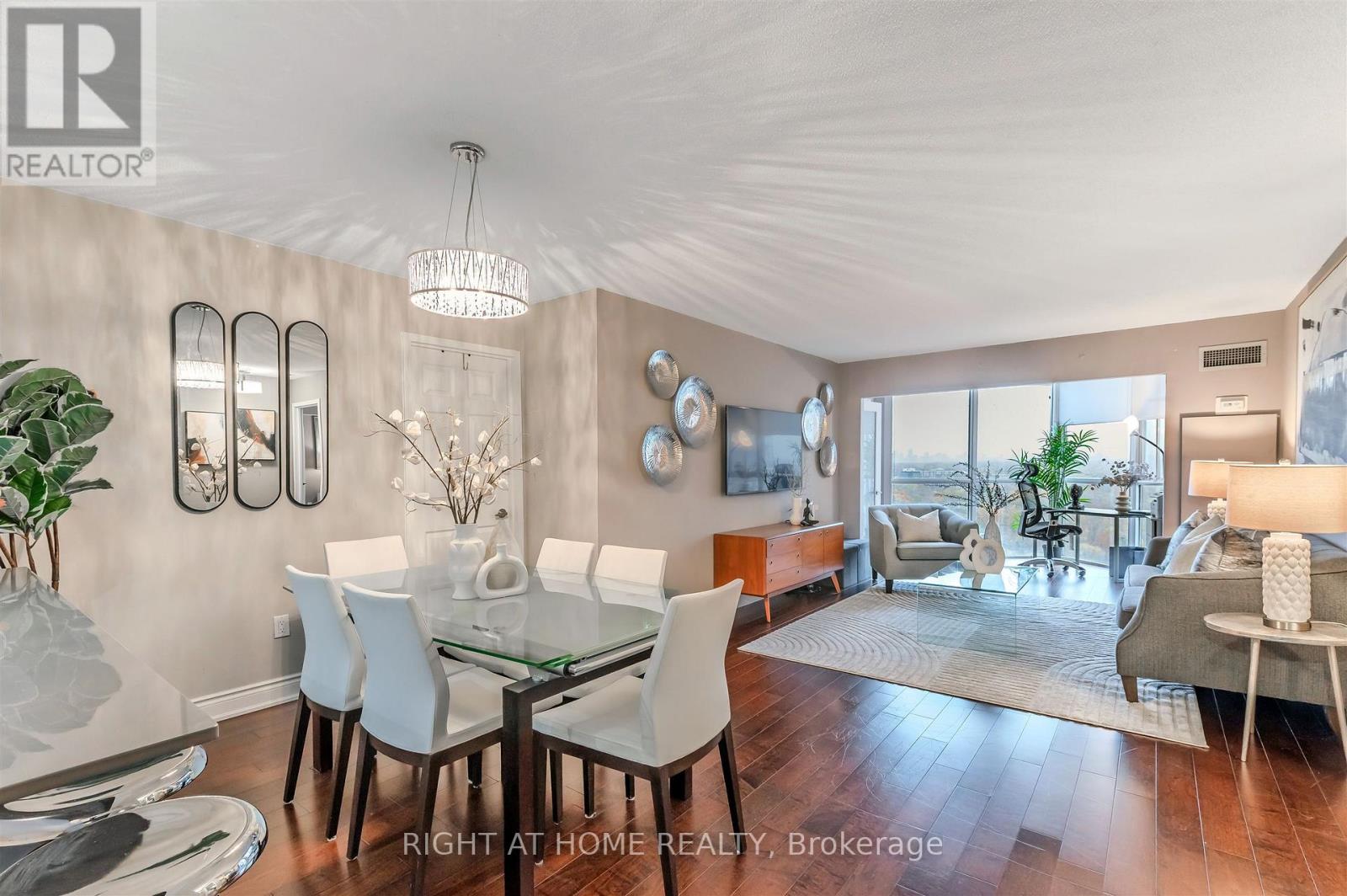 2007 - 5 Concorde Place, Toronto, Ontario  M3C 3M8 - Photo 11 - C12536072