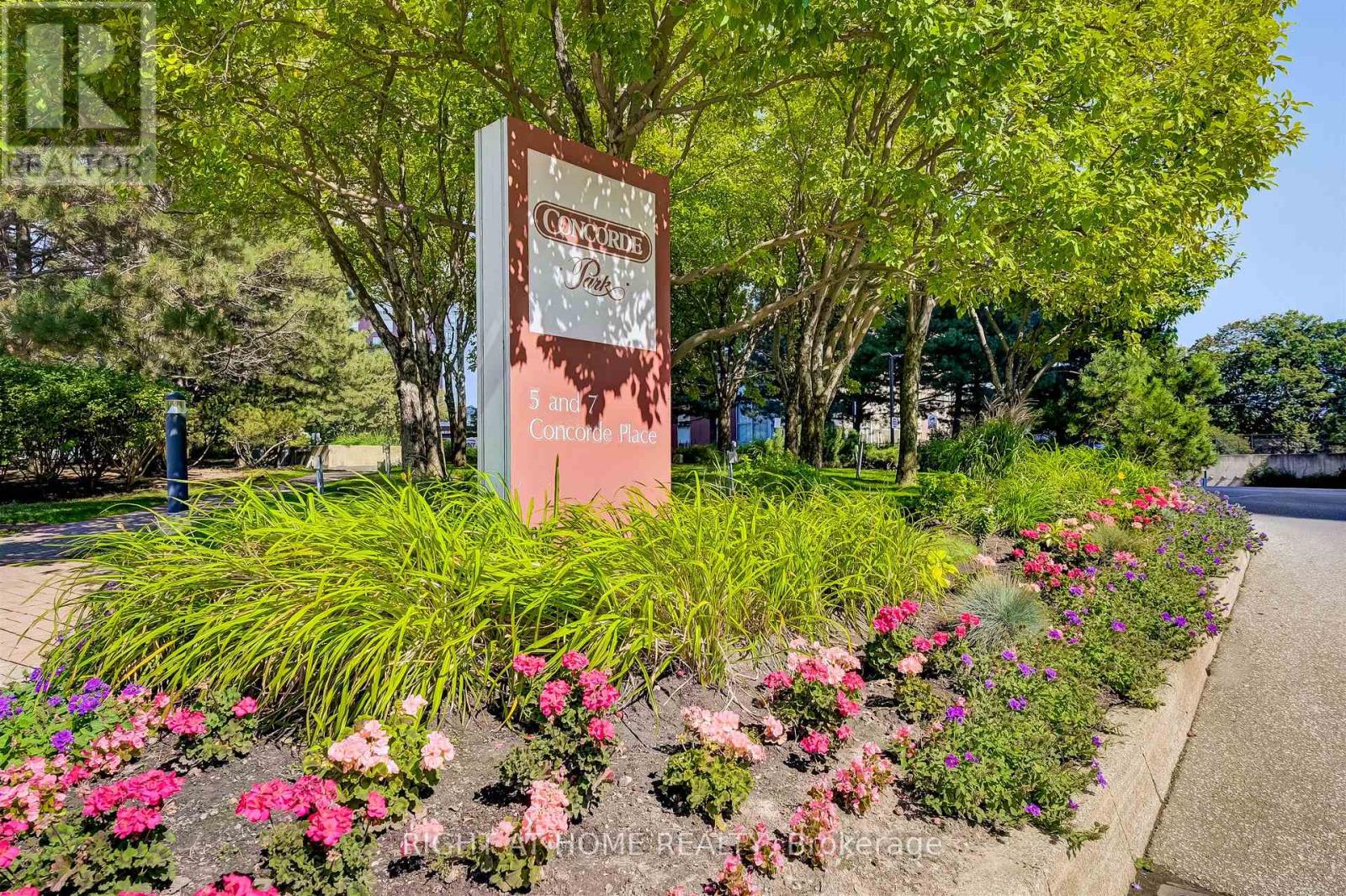 2007 - 5 Concorde Place, Toronto, Ontario  M3C 3M8 - Photo 3 - C12536072