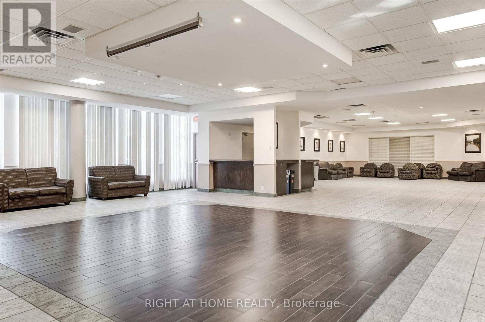 2007 - 5 Concorde Place, Toronto, Ontario  M3C 3M8 - Photo 33 - C12536072