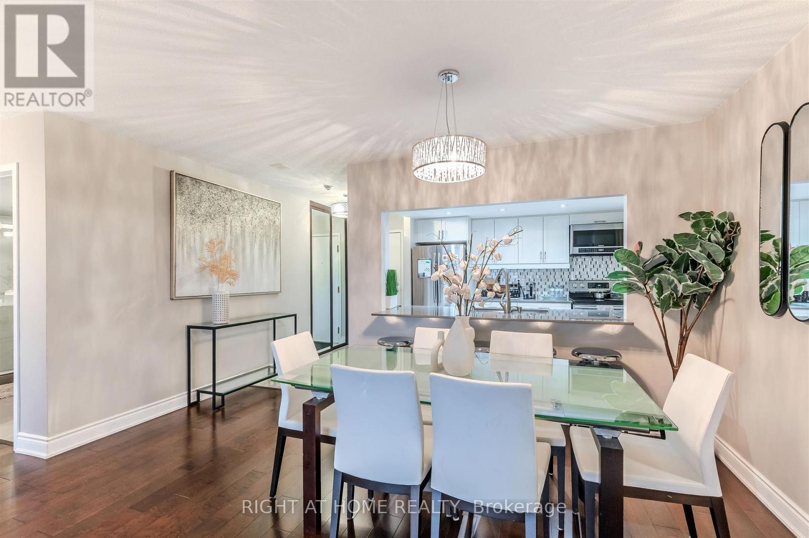 2007 - 5 Concorde Place, Toronto, Ontario  M3C 3M8 - Photo 9 - C12536072