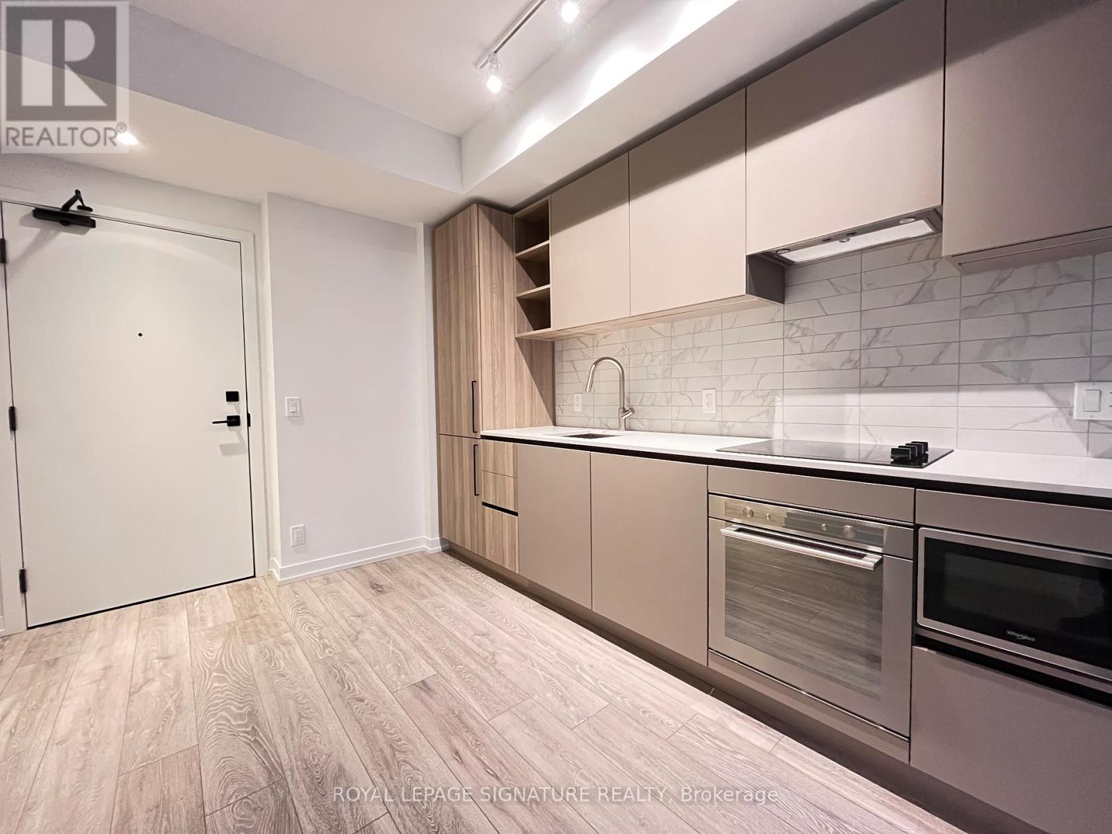 2508 - 55 Mercer Street, Toronto, Ontario  M5V 0W4 - Photo 2 - C12536170