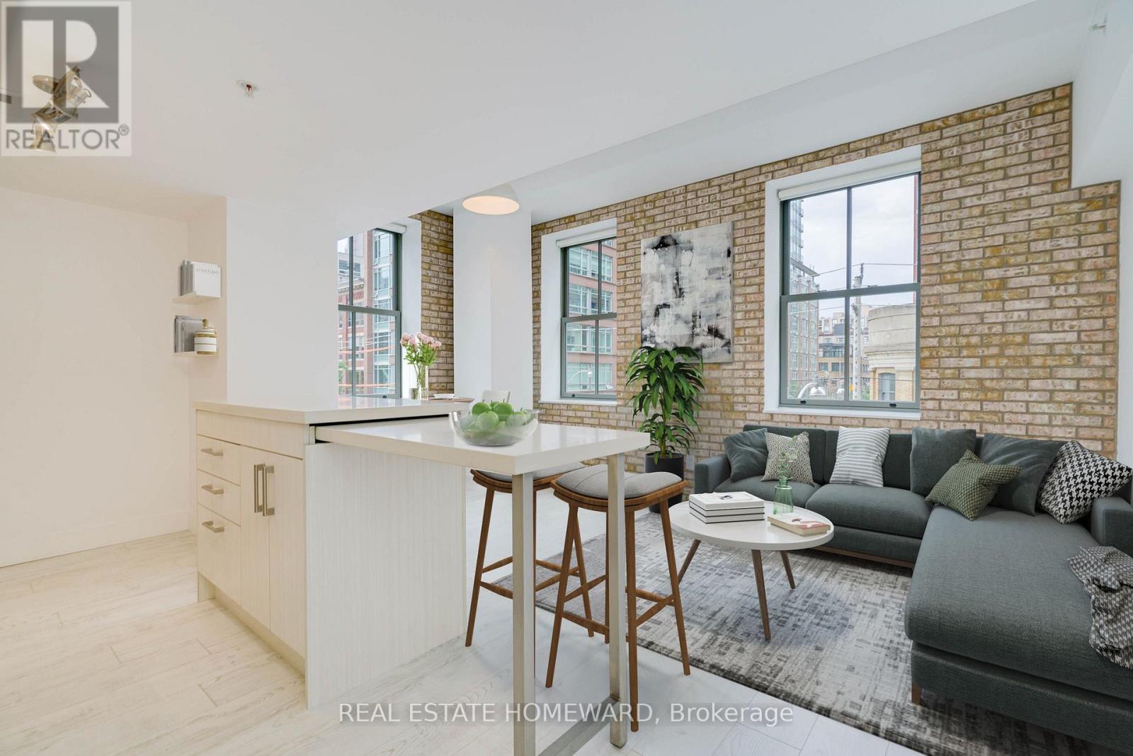 304 - 39 SHERBOURNE STREET, Toronto, Ontario