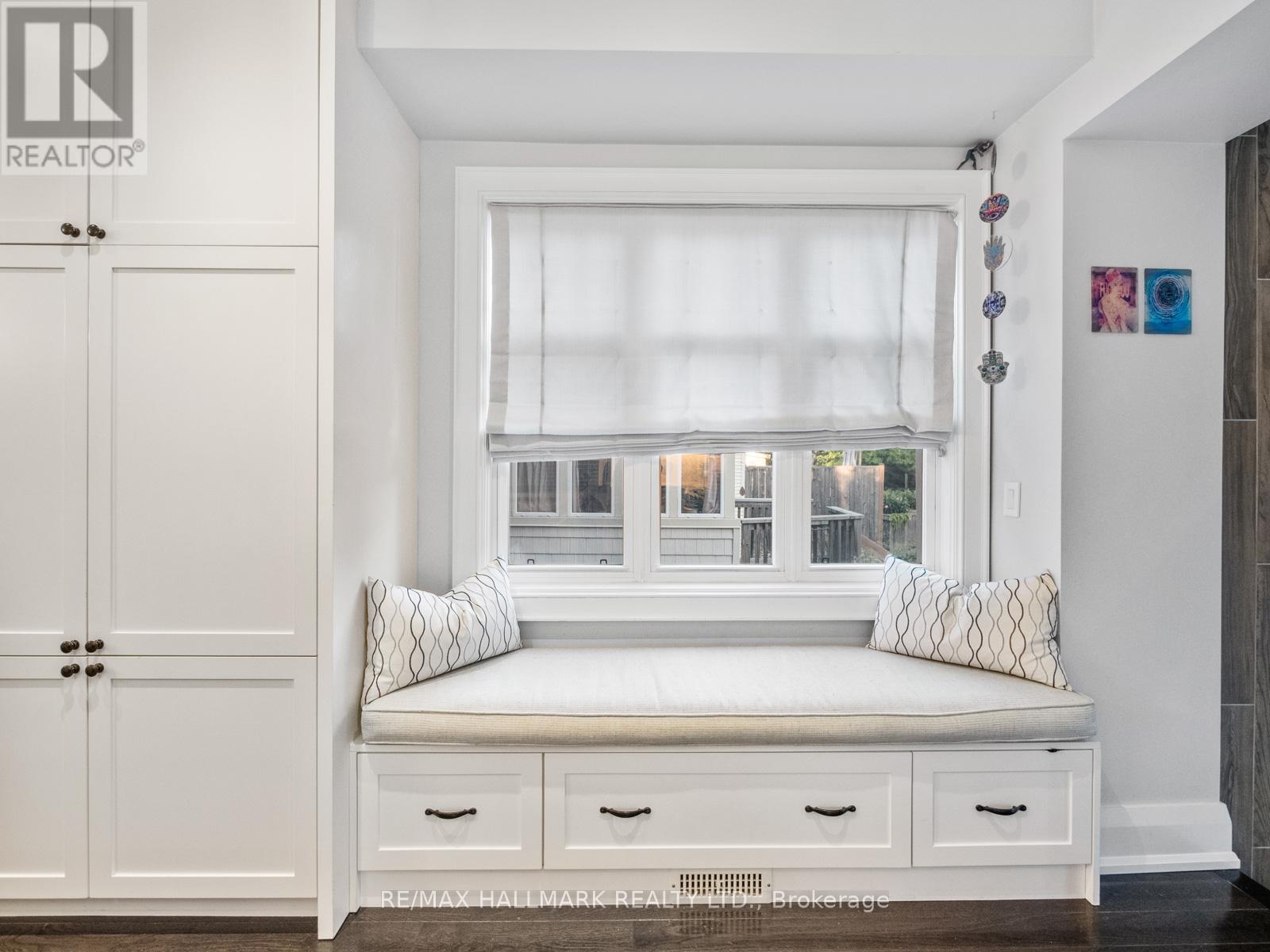 113 Melrose Avenue, Toronto, Ontario  M5M 1Y8 - Photo 16 - C12536288