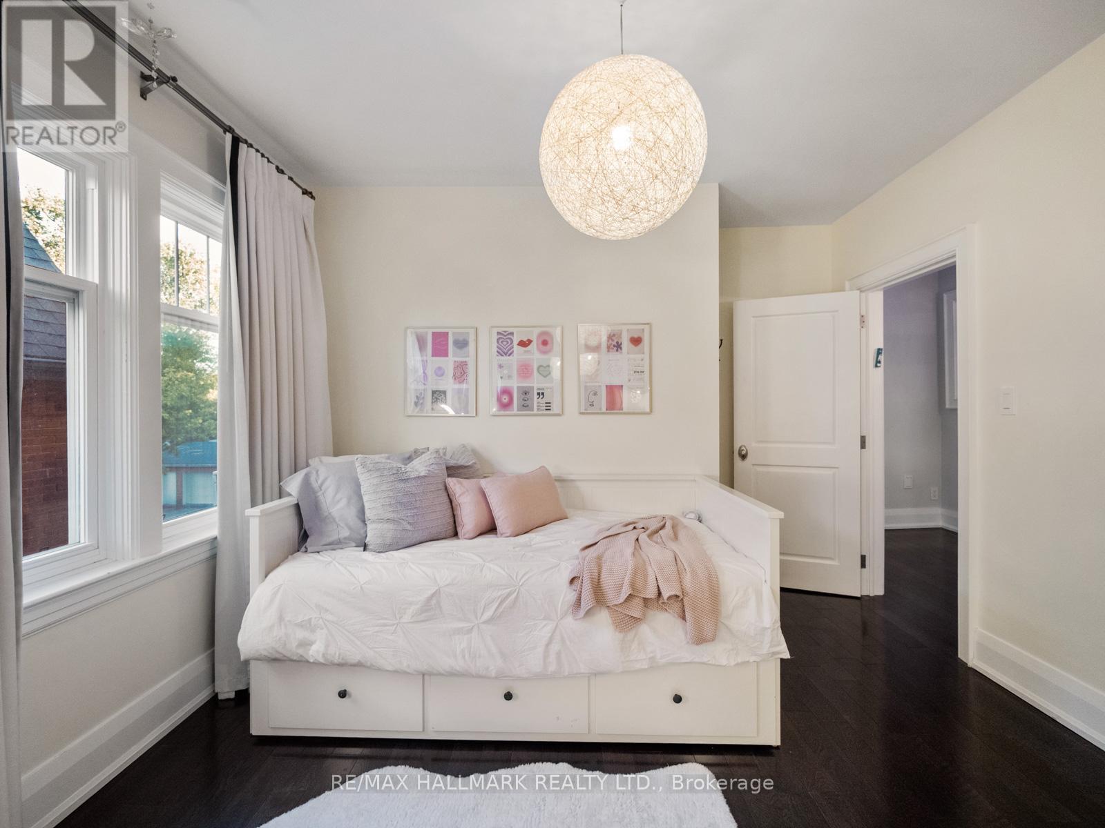 113 Melrose Avenue, Toronto, Ontario  M5M 1Y8 - Photo 26 - C12536288