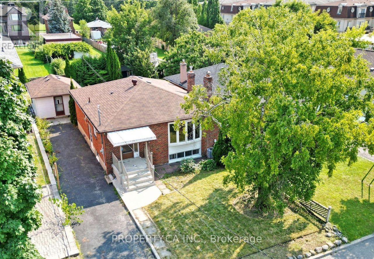 35 Farrell Avenue, Toronto, Ontario  M2R 1C7 - Photo 22 - C12536318