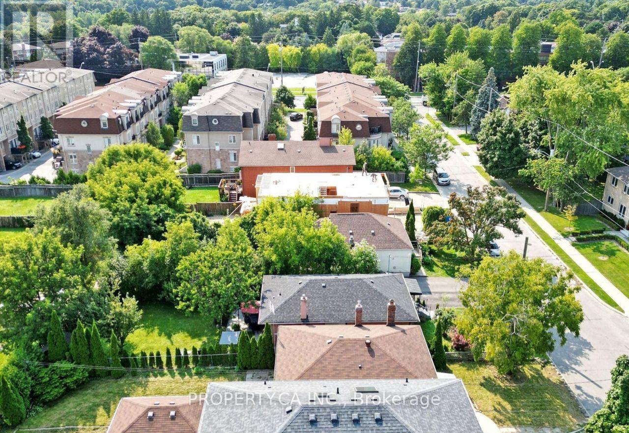 35 Farrell Avenue, Toronto, Ontario  M2R 1C7 - Photo 31 - C12536318