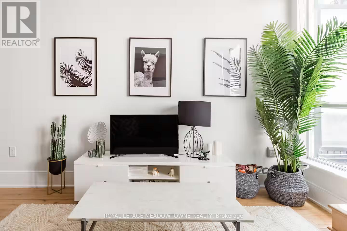 210 - 560 Front Street W, Toronto, Ontario  M5V 1C1 - Photo 6 - C12536342