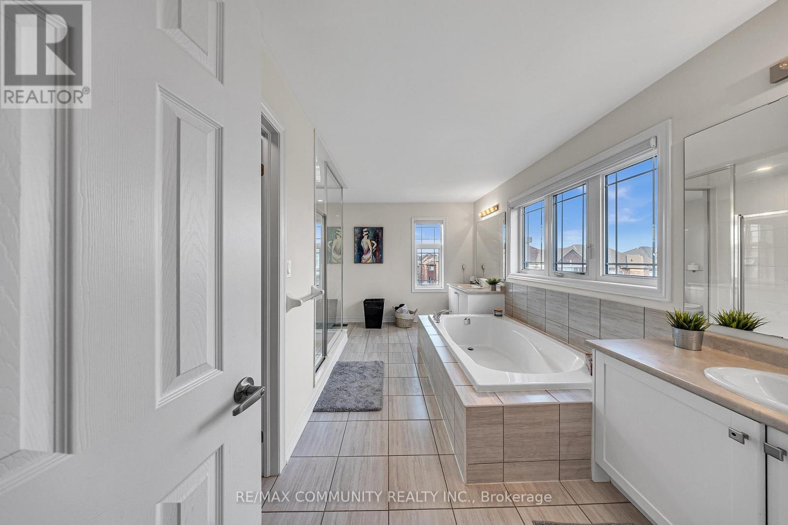 2455 Hibiscus Drive, Pickering, Ontario  L1X 0H1 - Photo 33 - E12536048