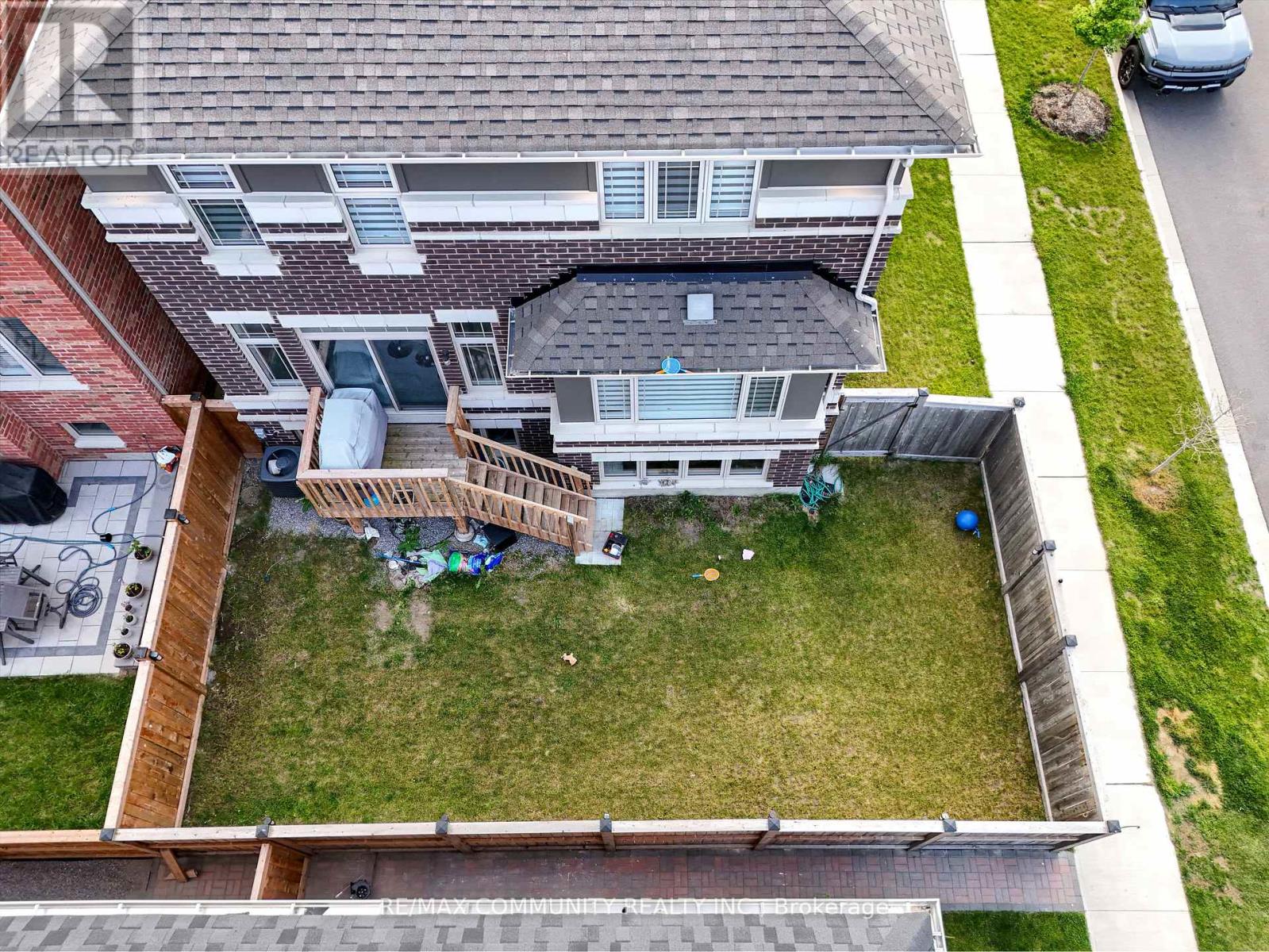 2455 Hibiscus Drive, Pickering, Ontario  L1X 0H1 - Photo 43 - E12536048