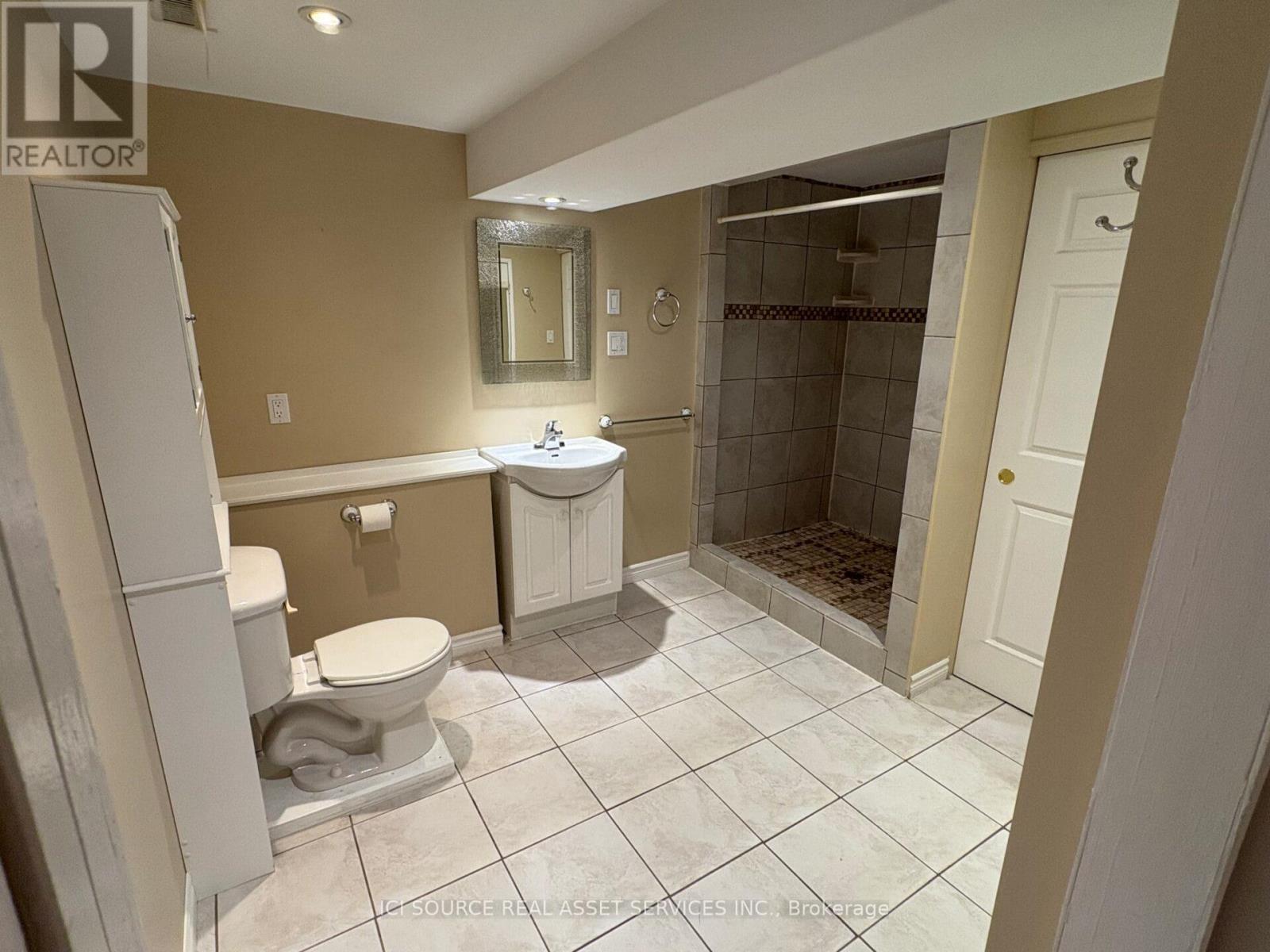 B - 474 Arnhem Drive, Oshawa, Ontario  L1G 2J5 - Photo 12 - E12536100