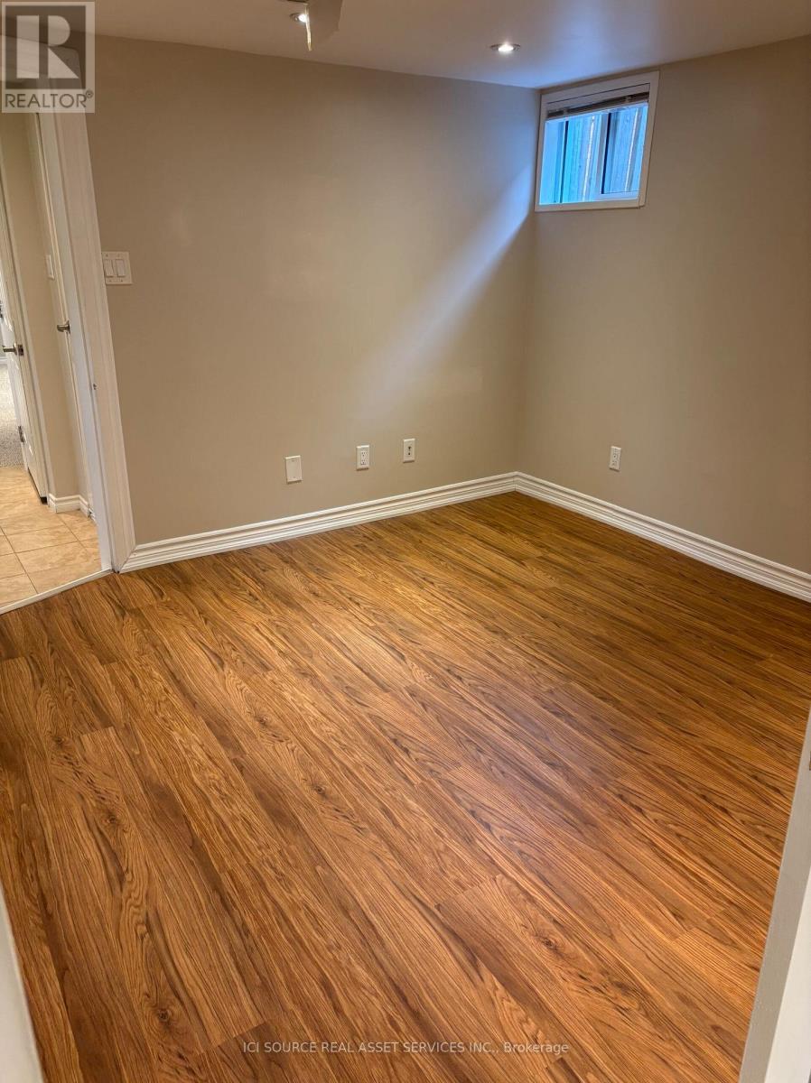 B - 474 Arnhem Drive, Oshawa, Ontario  L1G 2J5 - Photo 9 - E12536100