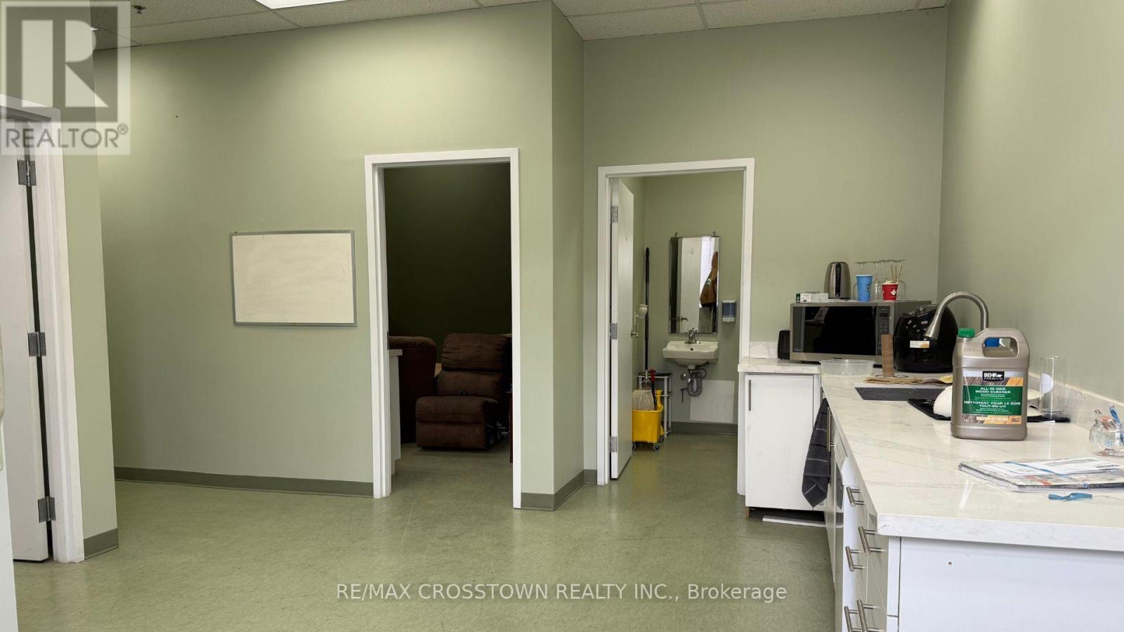 12 - 2020 Ellesmere Road, Toronto, Ontario  M1H 2Z8 - Photo 3 - E12536102