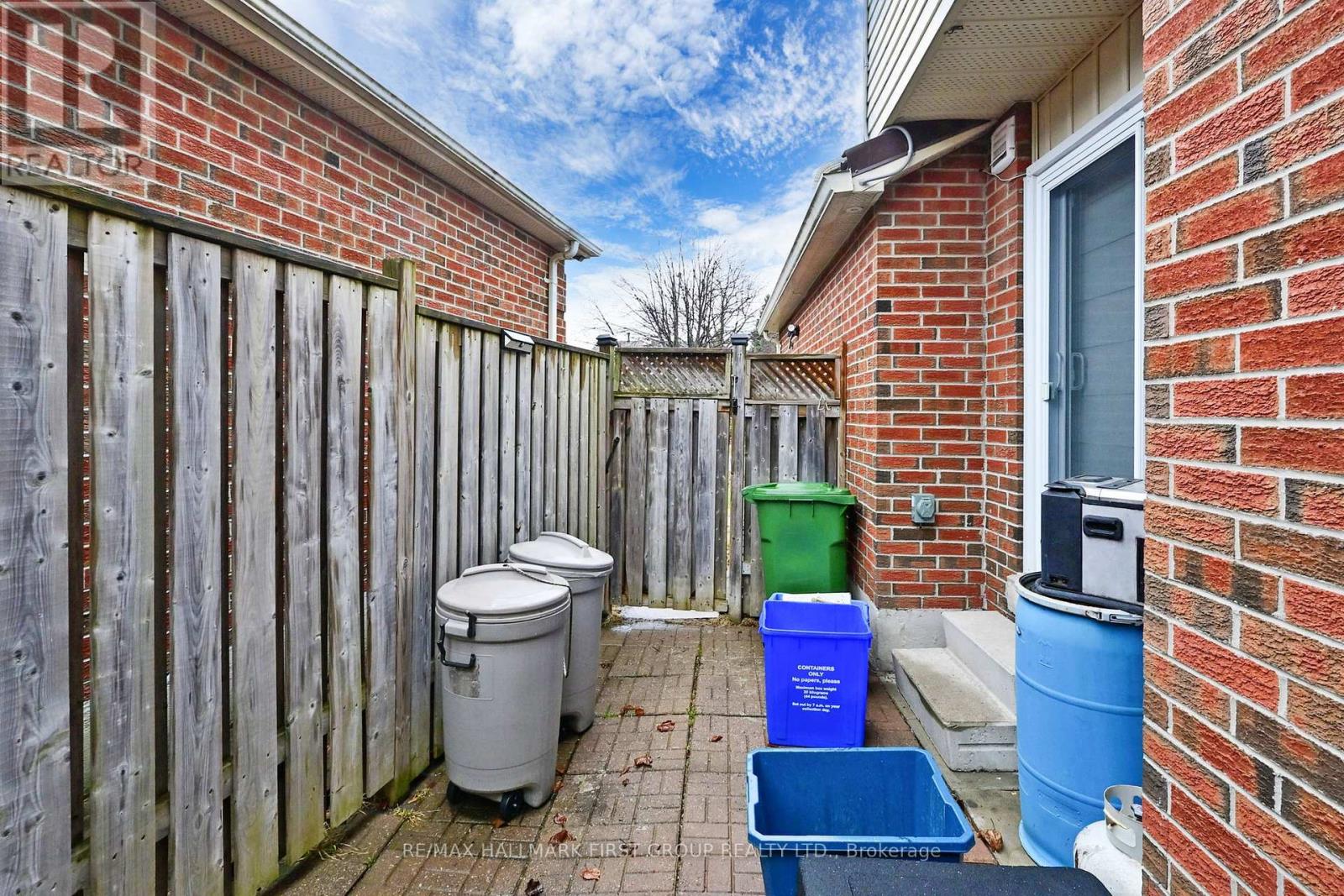 1 Bramwell Drive, Ajax, Ontario  L1S 5L1 - Photo 23 - E12536174