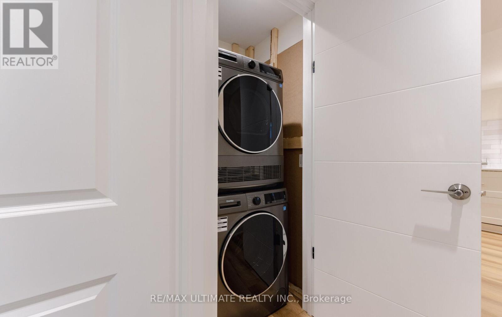 Basement - 72 Christina Crescent, Toronto, Ontario  M1R 4H8 - Photo 21 - E12536272