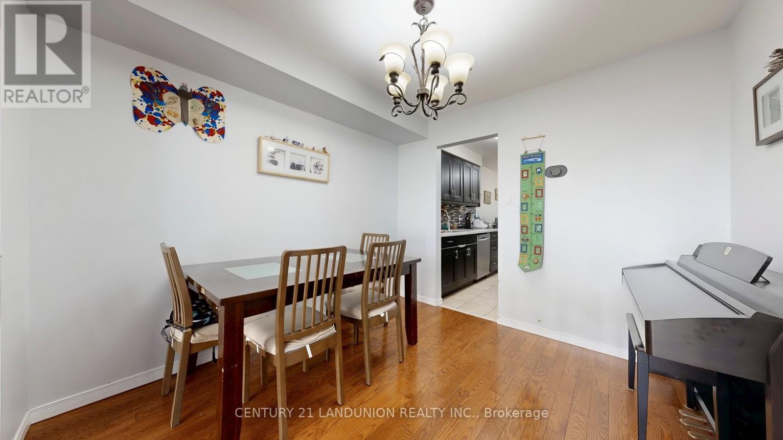 132 Silver Springs Boulevard, Toronto, Ontario  M1V 1N1 - Photo 10 - E12536284