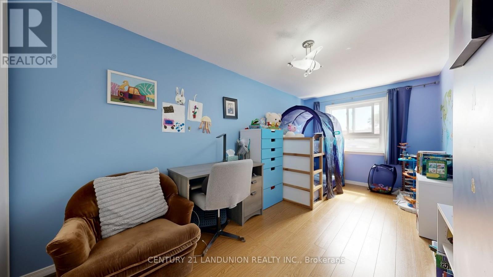 132 Silver Springs Boulevard, Toronto, Ontario  M1V 1N1 - Photo 19 - E12536284