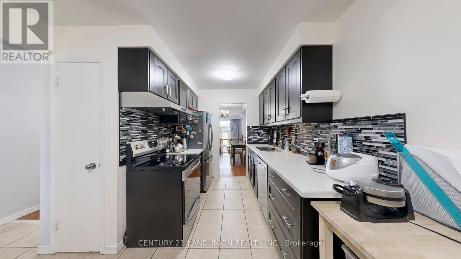 132 Silver Springs Boulevard, Toronto, Ontario  M1V 1N1 - Photo 9 - E12536284