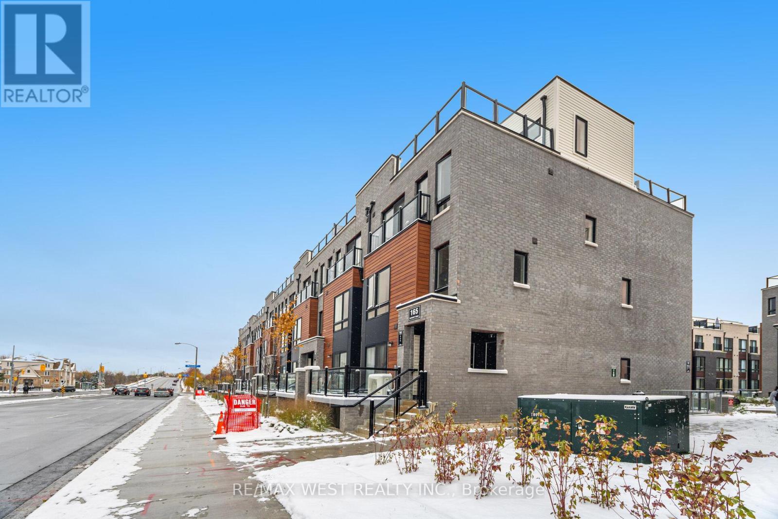 27 - 165 Tapscott Road N, Toronto, Ontario  M1B 0E8 - Photo 29 - E12536340