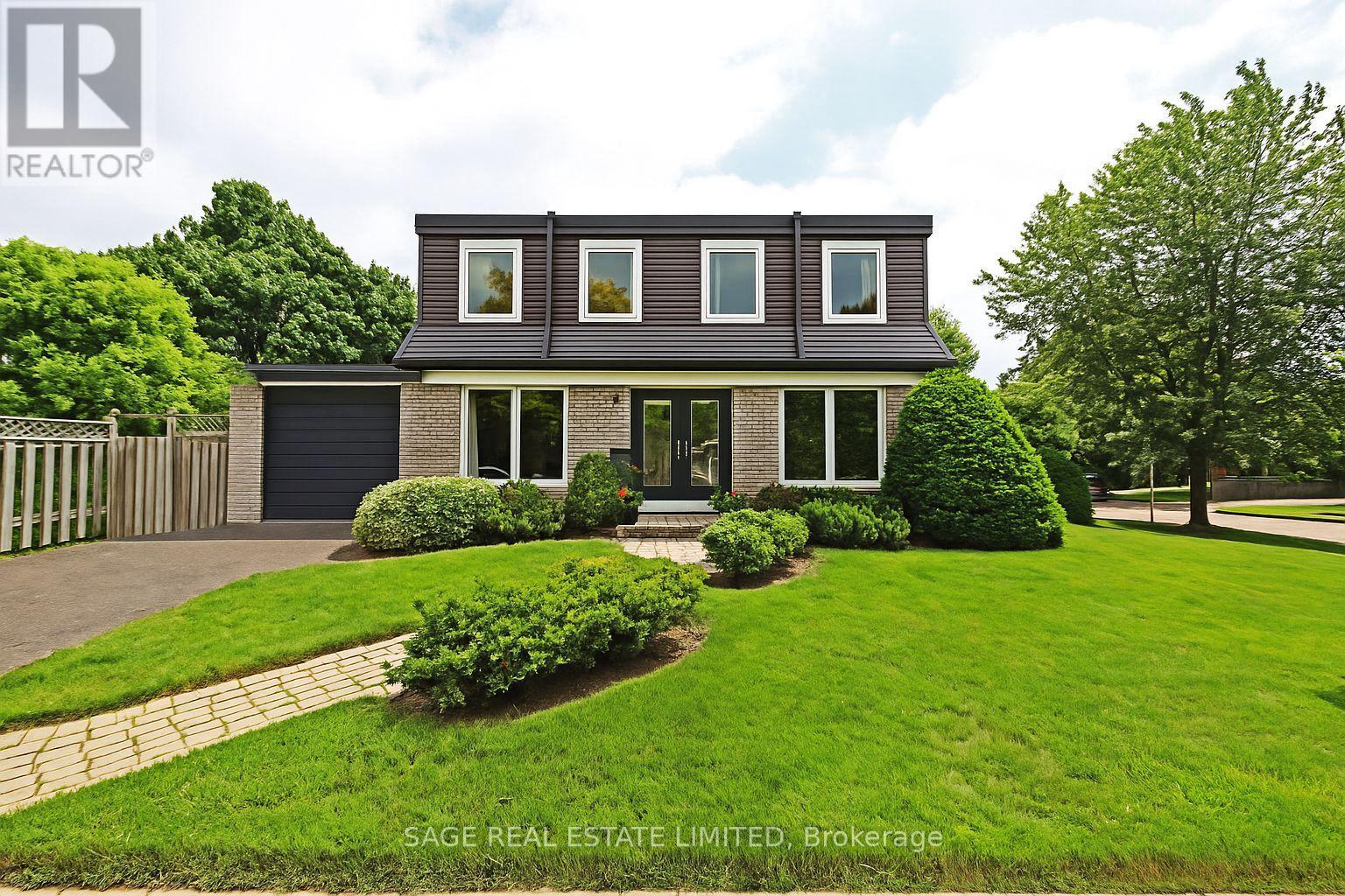 51 PRINCE PHILIP BOULEVARD, Toronto, Ontario