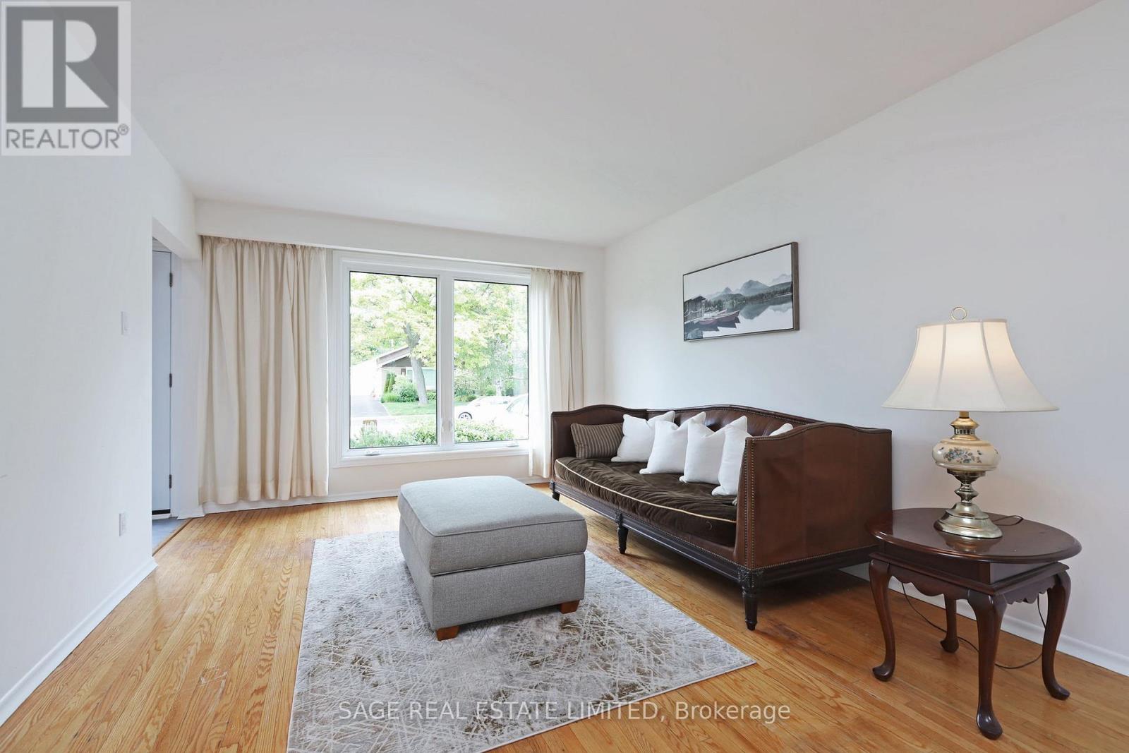 51 Prince Philip Boulevard, Toronto, Ontario  M1E 1J5 - Photo 2 - E12536348