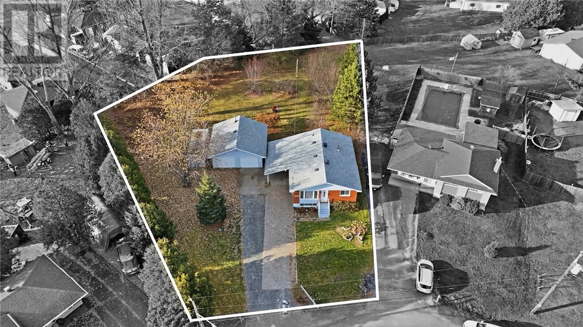 1566 Rose Court, Hanmer, Ontario  P3P 1A8 - Photo 2 - 2125620